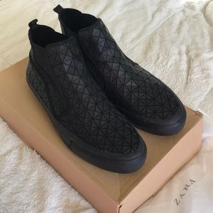 Zara Geometric High Top Sneakers